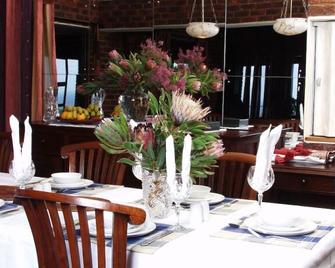 Tsitsikamma on Sea - Witelsbos - Comedor