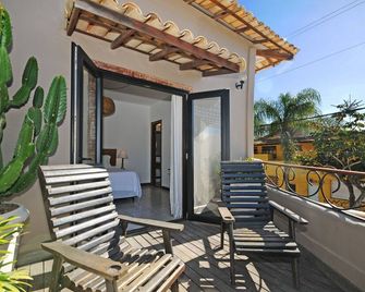 Villa Santa Fé - בוזיוס - מרפסת