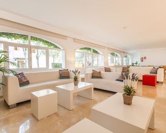 Sol de Alcudia Apartamentos - Alcúdia - Lobby