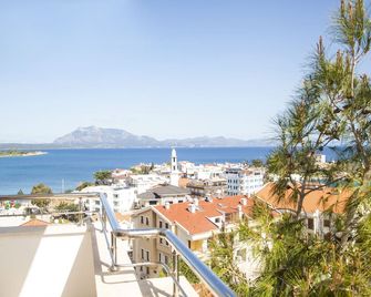 Beyaz Konak Evleri - דטקה - מרפסת