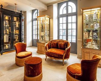 Hôtel de la Poste à Avallon, Bourgogne - Avallon - Lounge