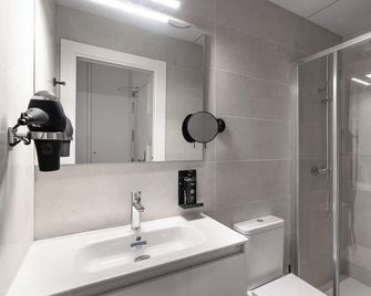 limehome Almeria C. Hernán Cortés - Almería - Badkamer