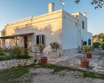 La Casèdde - Cisternino - Building