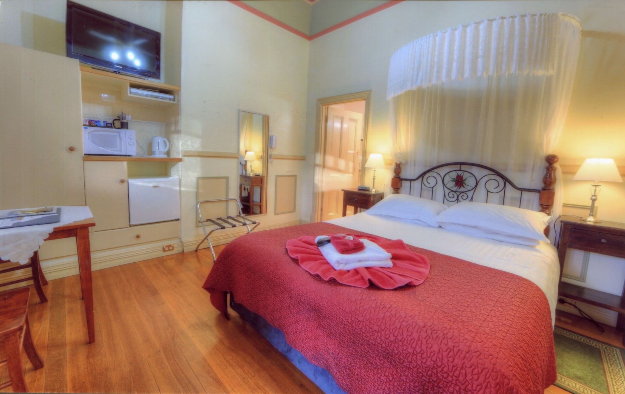 لودج آوتباك موتل