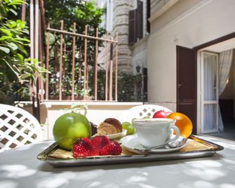 Aldrovandi Residence City Suites - Rome