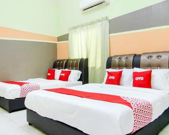 OYO 89684 Mawaddah Inn Stay - Tangkak - Habitación