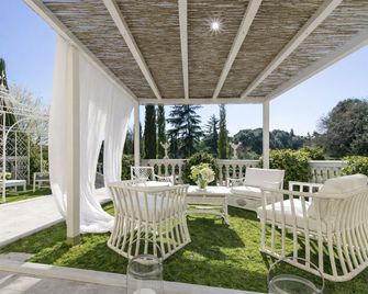 Country Lodge B&B - סיינה - פטיו
