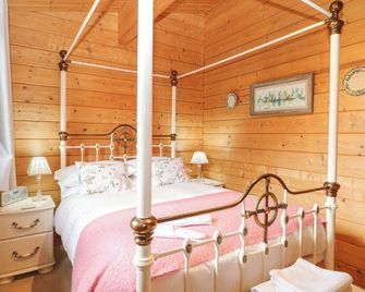 Woodpecker Lodge - Bury St. Edmunds - Bedroom