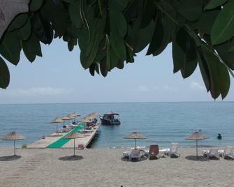 Marvel Tree Hotel - Bozyazı - Beach