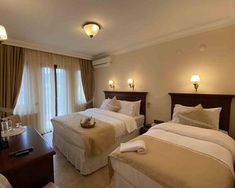 Suinn Cunda - Ayvalık - Habitación