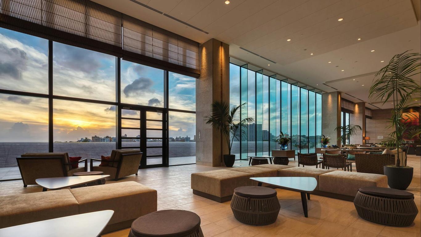 Hilton Okinawa Chatan Resort