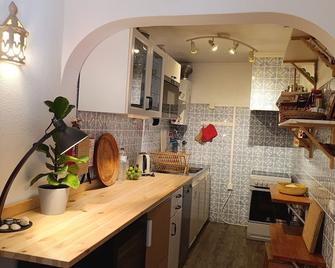 Welcome To MI Casa Tu Casa - Sagres - Cuisine