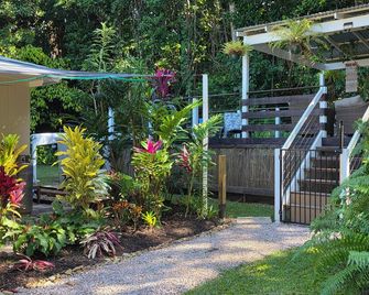 Alena Star Villa, Luxury, Position, AC and Pool - Cape Tribulation