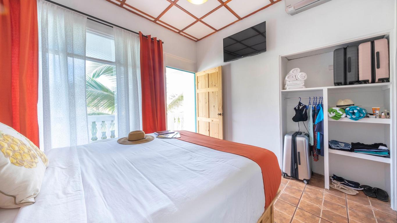 Bird Of Paradise Hotel