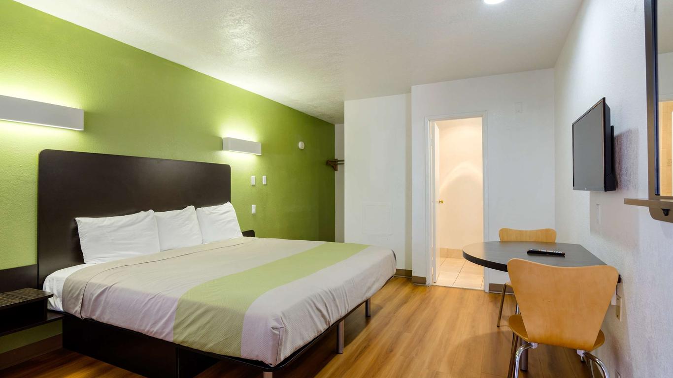 موتل 6 سانتا في، نيو مكسيكو - داون تاون