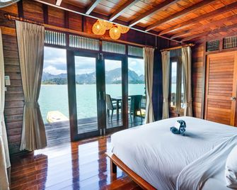 500 Rai Khao Sok Floating Resort - Ban Ta Khun