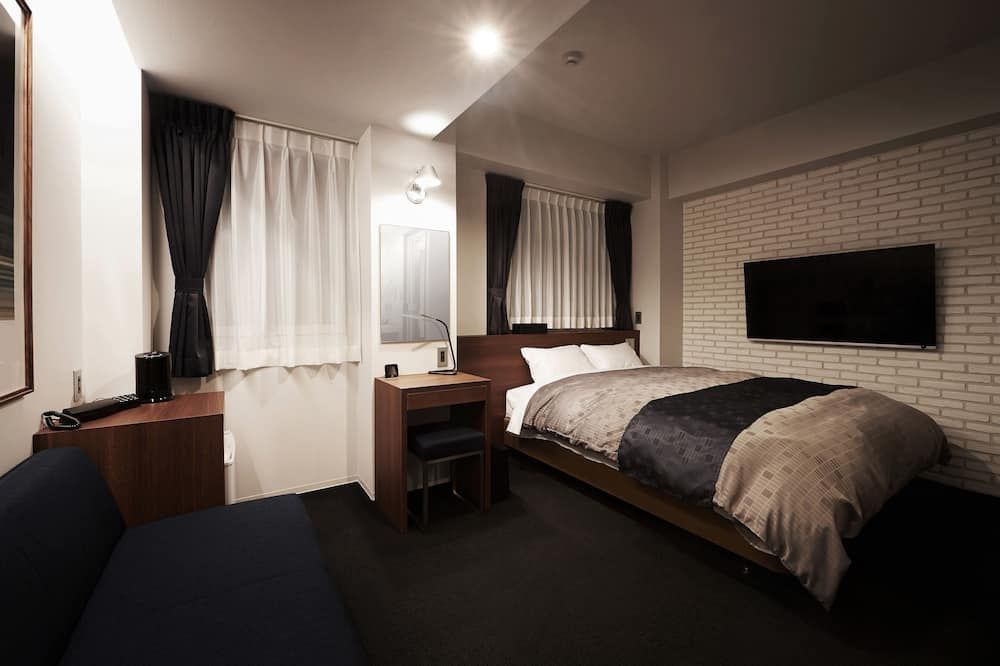 أوكاياما سكوير هوتل