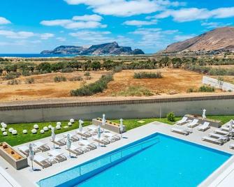 Vila Baleira Village - Porto Santo - Pool
