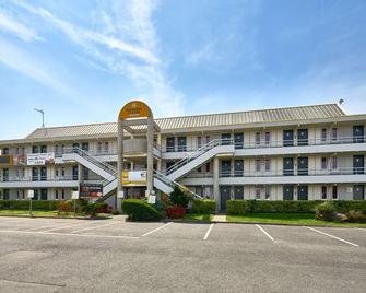 Première Classe La Roche Sur Yon - La Roche-sur-Yon - Bygning