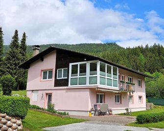 Mangartblick - Arriach - Gebouw