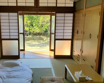 Sea Dweller Inn - Miyazaki