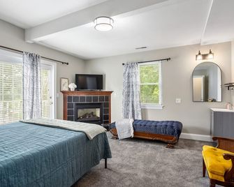 Big Blue on QQ - 5 Br House Near the Chain of Lakes - Waupaca - Спальня