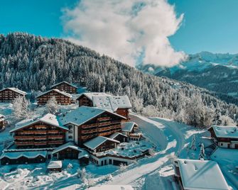 Chalet Royalp Hôtel & Spa - Ollon - Gebouw