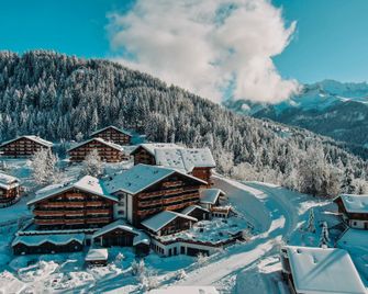 Chalet Royalp Hôtel & Spa - Ollon - Budova