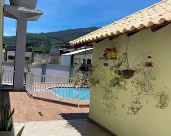 Hummingbird House - Caparaó Velho - Pool