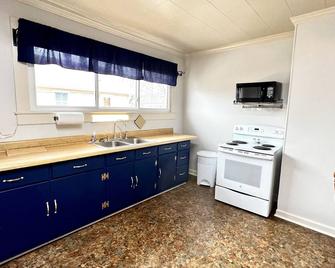 Grandpa's Comfy Cottage - Madisonville - Keuken