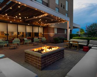 Home2 Suites by Hilton Buffalo Airport/Galleria Mall - Cheektowaga - Patio