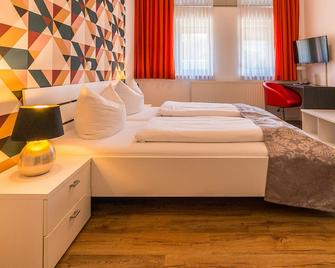 Hotel am Brauerei-Dreieck - Bamberg - Bedroom