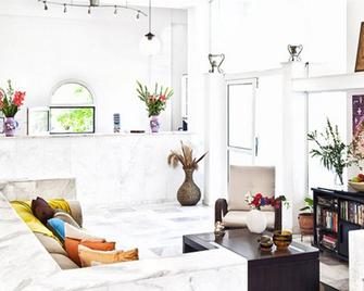 Arco Beach Hotel - Platanias - Living room