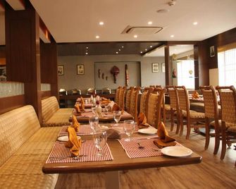 Peppermint Hotel - Hosūr - Restaurant