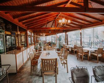 Erish Apart Hotel - Kerpe - Restaurant