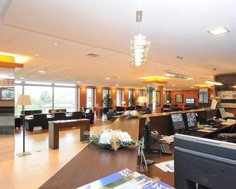 Hotel Sorea Regia - ברטיסלבה - דלפק קבלה