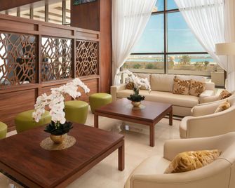 Hilton Garden Inn Al Jubail - Al Jubail - Salónek