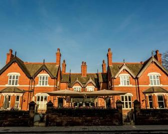 Bawn Lodge - Chester - Edifício