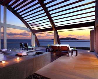 Pullman Oceanview Sanya Bay Resort & Spa - Sanya - Bedroom