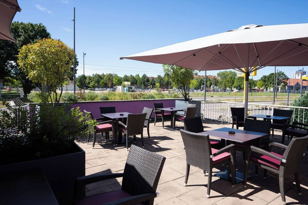 Europa Hotel - Kehl - Patio