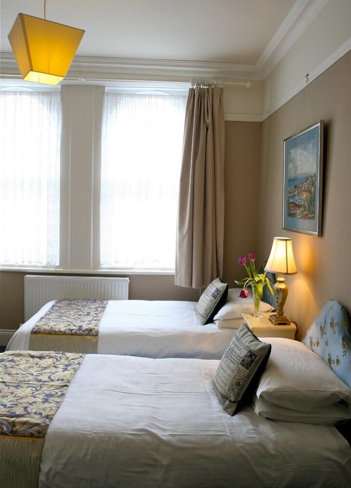 Melrose Guest House - Douglas - Chambre