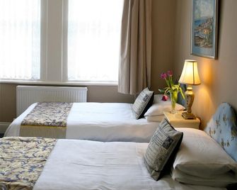 Melrose Guest House - Douglas - Chambre