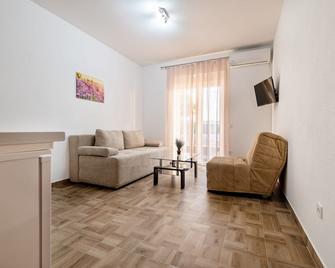 Apartments Glorija - Neum - Wohnzimmer