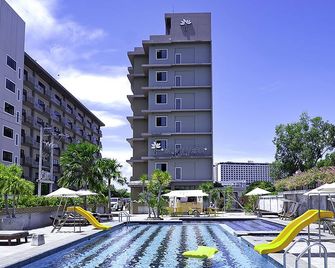 Olive Tree Hotel - Jomtien