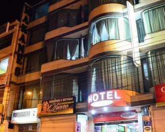 Hotel Miraflores - Ibarra - Building