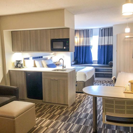 Microtel Inn & Suites by Wyndham Eagan/St Paul image 1