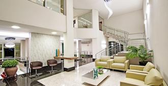 Hotel Metropolitan - Campo Grande - Lobby