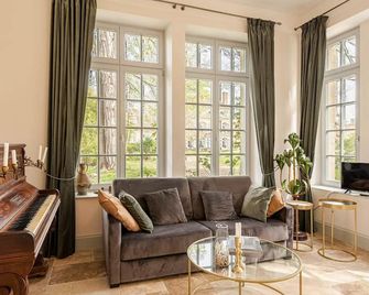 Château St Justin - Saint-Justin - Living room