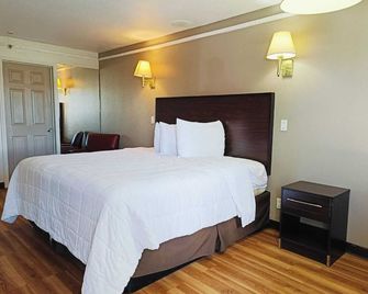 Travelers inn by OYO Wichita Falls - Wichita Falls - Bedroom