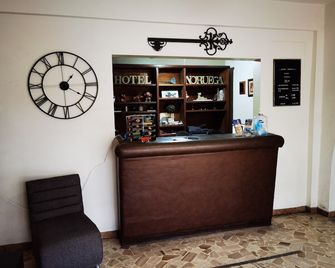 Noruega Inn - Monclova - Front desk